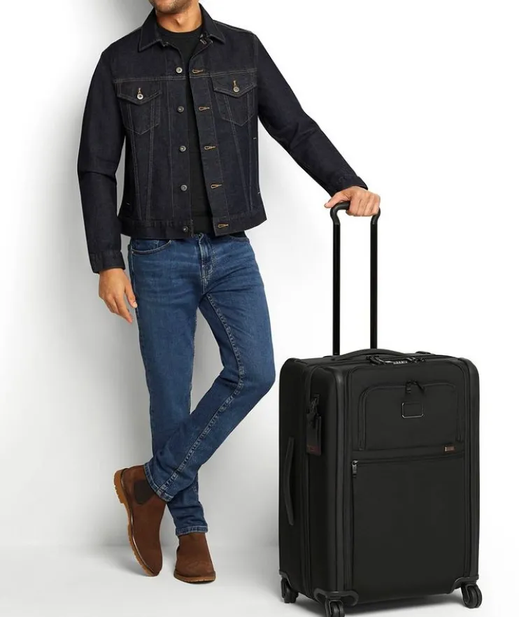 Alpha Extended Trip Expandable 4-Wheeled Packing Case