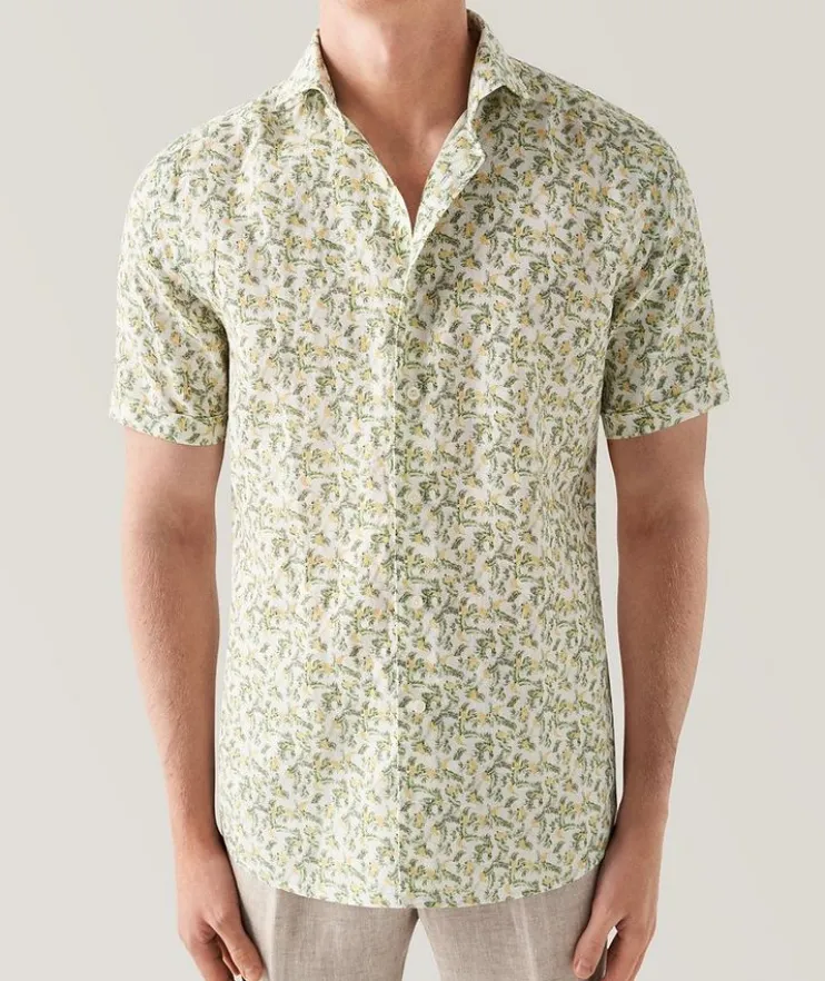 Contemporary-Fit Banana Print Linen Short Sleeve Shirt