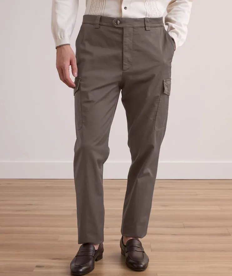 Leisure Fit Cargo Pants