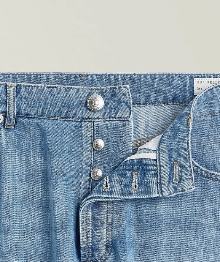 Leisure-Fit Lightweight Jeans