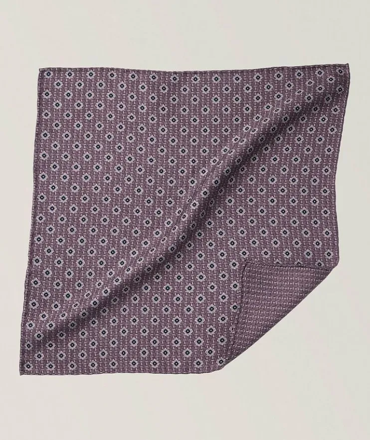 Reversible Medallion-Neat Pocket Square
